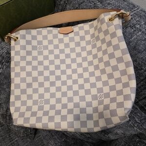 LV Louis Vuitton Bag And Matching Wallet
